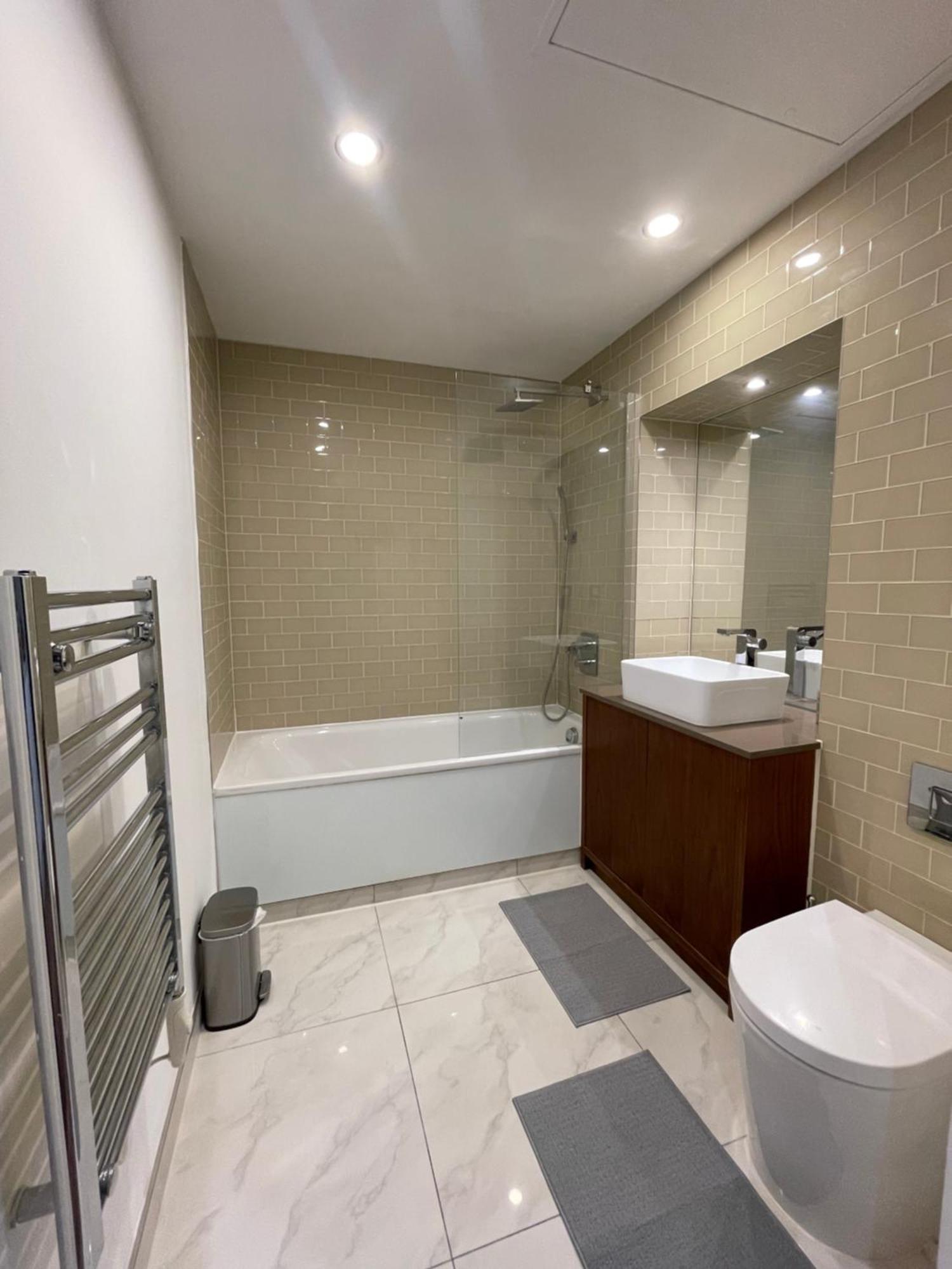 Apartment In Canary Wharf 런던 외부 사진