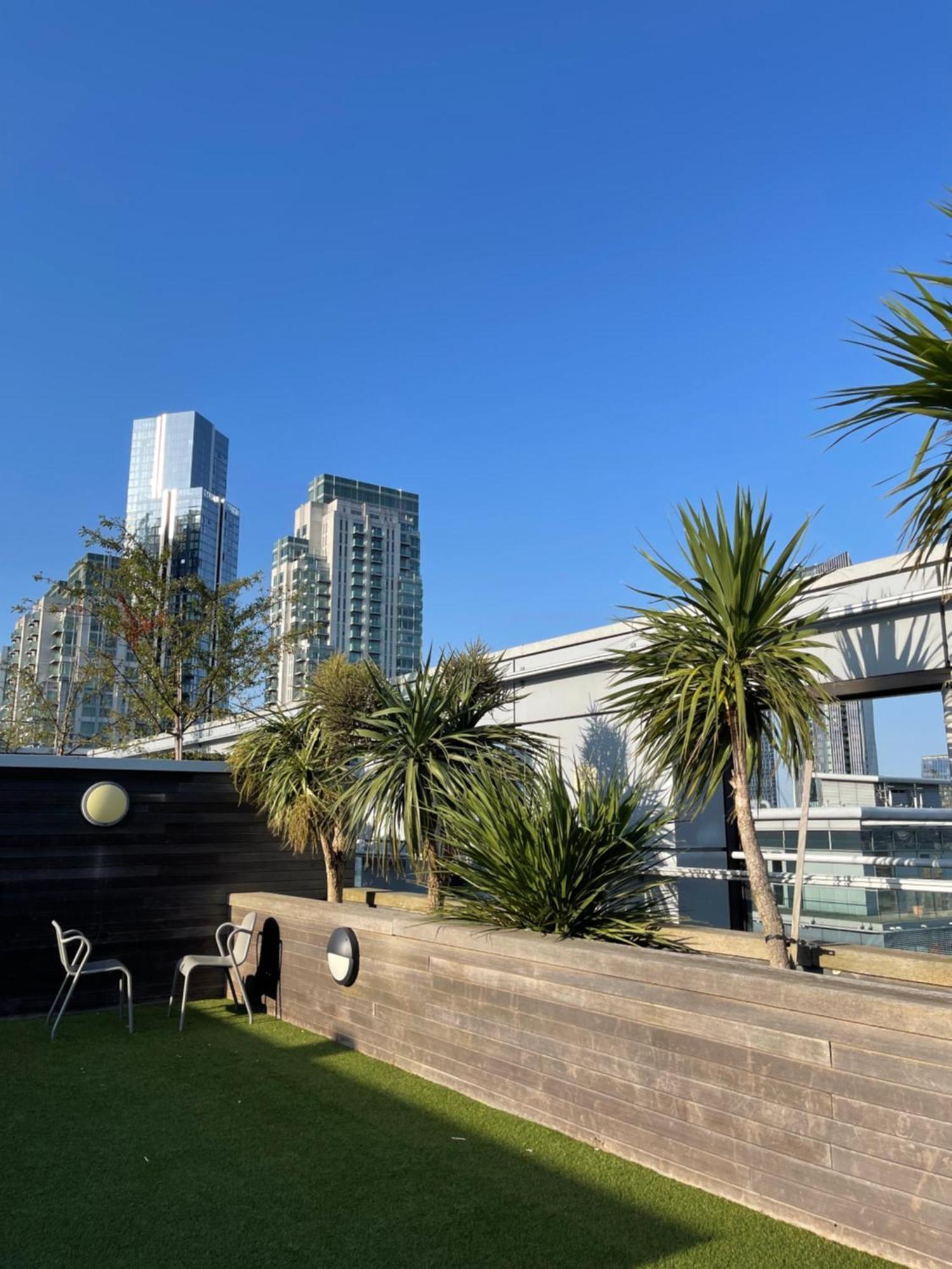 Apartment In Canary Wharf 런던 외부 사진